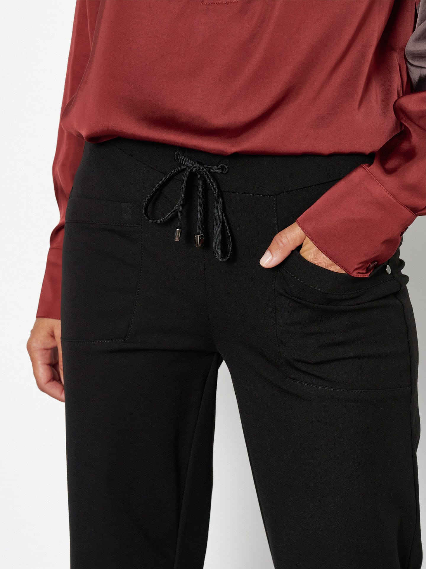 БРЮКИ TONI DRESS прямой силуэт и эластичный пояс