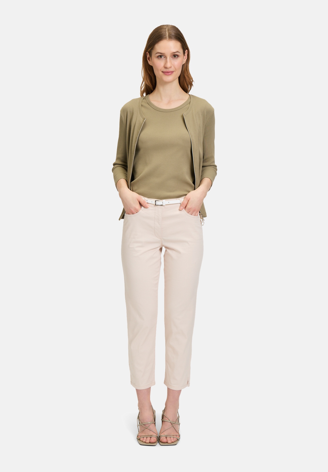 4d4f0a2ad211ba822577ec2dd1bb507cf1-1-251-60221200-1098-vh